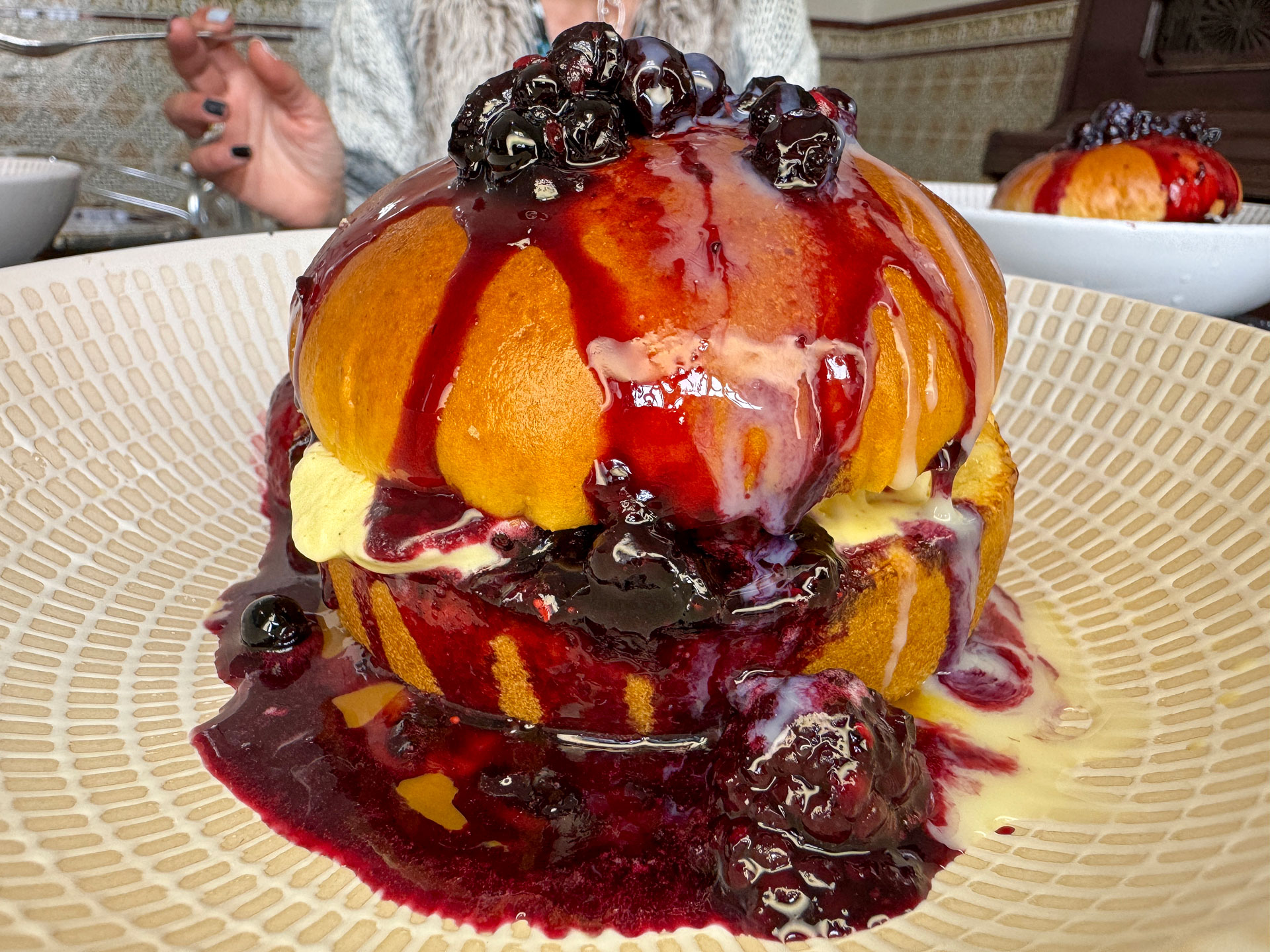 Torrija a la Tentación con helado y Baileys