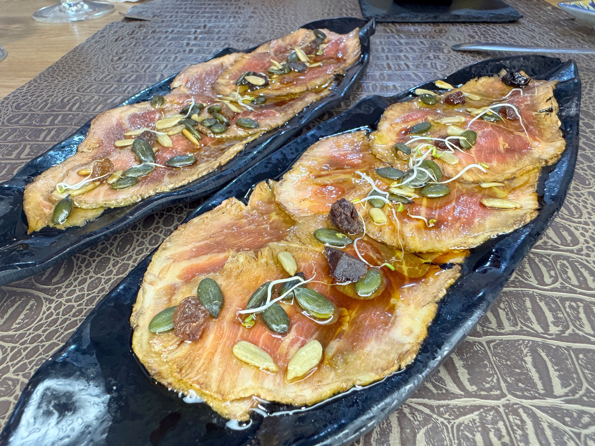 canelon de cola de toro en Sevilla